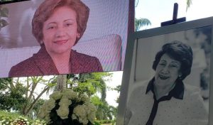 Sepultan restos de la exprimera dama Rosa Gómez de Mejía