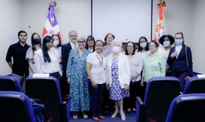 Realizan reconocimiento a María Ugarte y Danilo de los Santos