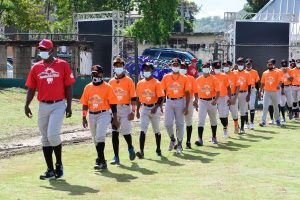 Conjunto Básima gana partidos en béisbol de la Fundación Rica
