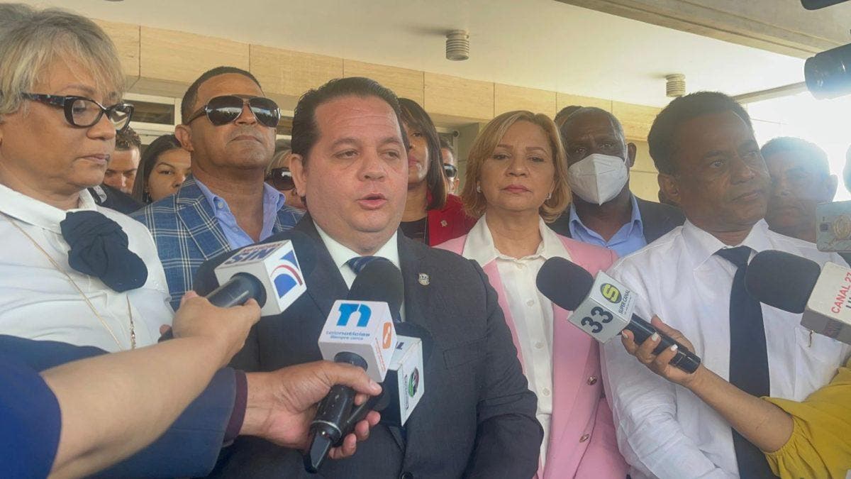 Diputado Gregorio Domínguez se defiende de acusación del MP imagen
