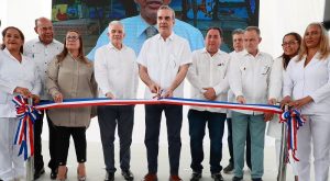 SANTIAGO: Abinader inauguró  hospital y vía en Sabana Iglesia