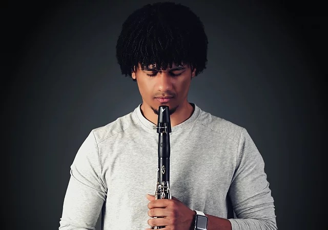 Clarinetista dominicano recorre el mundo con las mejores orquestas sinfónicas imagen