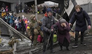 Rusia y Ucrania acuerdan abrir 6  corredores para evacuar civiles