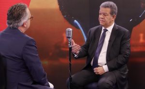 Ve conflicto Rusia-Ucrania puede solucionarse por vía diplomática