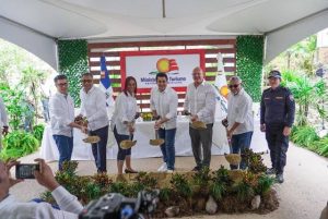 SAMANA: Inicia construcción del sistema sanitario de Las Galeras