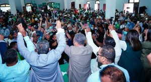 Leonel Fernández dice alto costo de la vida «no lo aguanta nadie» Leonel Fernández dice alto costo de la vida «no lo aguanta nadie»