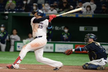 Santana con dos hits en Juego de Estrellas del béisbol japonés