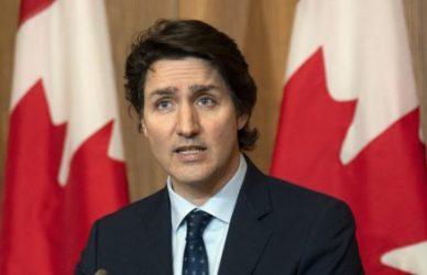 Trudeau: Trump busca colapso economía y anexión de Canadá