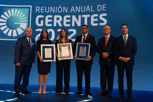 Banco Popular premia el talento y la dedicación de sus gerentes