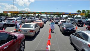 Dominicanos se desplazan para vacacionar por Semana Santa