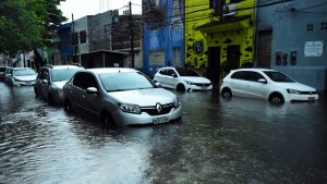 BRASIL: Al menos 33 muertos por las fuertes lluvias en región Recife