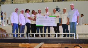 Abinader entregó 45 millones de pesos en créditos a criadores de ovicaprinos