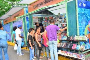 Afirma ventas Feria del Libro 2022 superan a las de años recientes,
