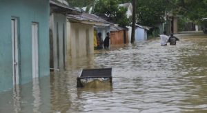 Una persona desaparecida y 320 desplazadas causan lluvias en RD