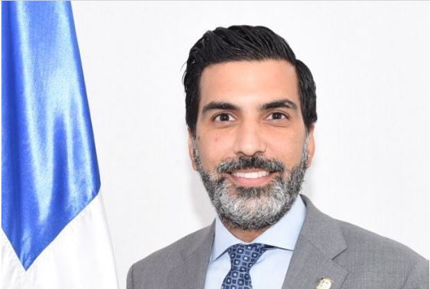 Diputado presenta un proyecto de ley de prevención de suicidios imagen