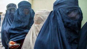 Los talibán niegan acceso mujeres a la universidad; ONU «alarmada»