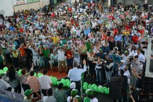 Leonel Fernández dice Gobierno no atiende cosas básicas de RD