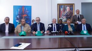 Dicen Gobierno adopta medidas sugeridas por Leonel Fernández Dicen Gobierno adopta medidas sugeridas por Leonel Fernández