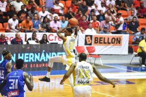 Metros de Santiago y Leones de SD dominan en inicio LNB 2022