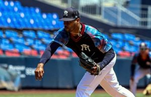 Esmil Rogers fue primer elegido para reforzar equipos clasificados