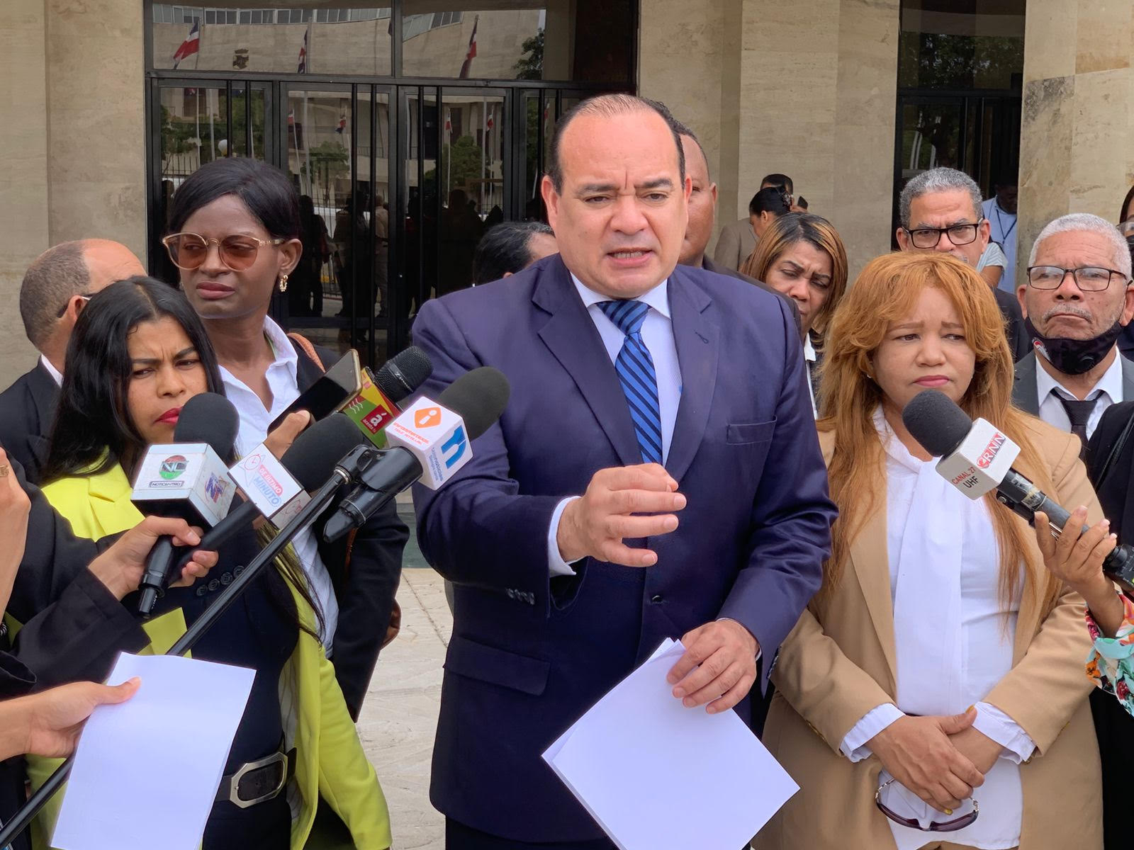CARD califica como un atentado libertad de prensa Ley Intimidad imagen