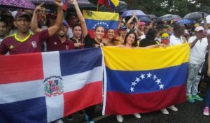 17 mil venezolanos se regularizaron en RD el último año