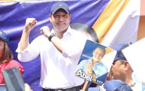 Abel Martínez califica deficiente al Gobierno por males afectan RD