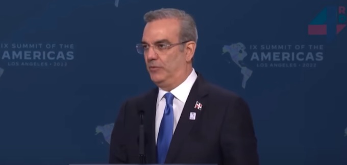 RD no firmó declaración porque no pudo estudiarla, dice Abinader imagen
