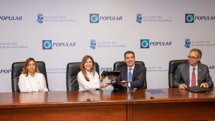 Banco Popular remozará los parques Rosa Duarte y Villa Francisca, en SD