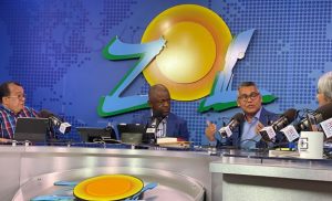 ”Para 2024 ni los que estaban ni los que están», dice Carlos Peña