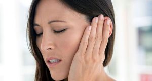 Causas más comunes del dolor de oído y qué hacer al respecto