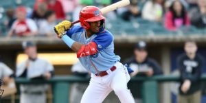 Johan Rojas de 30-30 en bases robadas y añade jonrón en EEUU