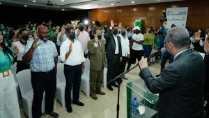 Leonel responde al Presidente Abinader: «Pa’fuera volverán»