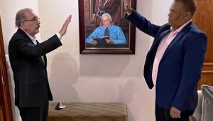 Danilo juramenta excandidato a diputado del PRSC en Santiago Danilo juramenta excandidato a diputado del PRSC en Santiago