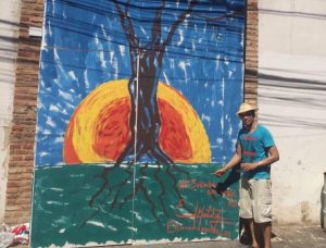 Realizan en la Ciudad Colonial un mural en homenaje al árbol