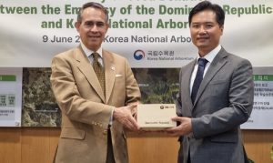 Corea del Sur y RD celebran una ceremonia de donación de ‘semillas de la amistad’