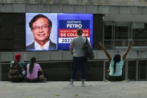Colombia vislumbra periodo de cambios con el triunfo de Petro