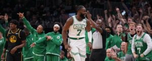 Celtics dominan finales NBA de la mano de Tatum, Horford y Brown