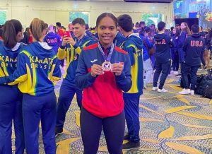 Madelyn Messon vuelve Colombia por oro en karate de Bolivarianos