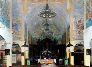 Filtraciones amenazan murales de iglesia católica San Cristóbal Filtraciones amenazan murales de iglesia católica San Cristóbal