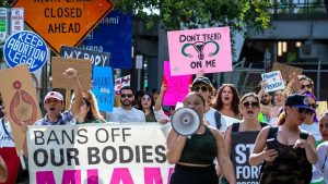 Cámara Baja EEUU aprueba dos proyectos para proteger el aborto