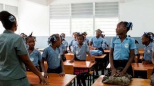 Ministerio de Educación de Haití capacitará a mil 350 maestros