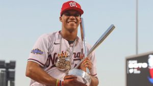 Los Nationals evalúan canje por jardinero dominicano Juan Soto