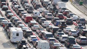 Caos por tráfico en las carreteras de Europa con inicio vacaciones