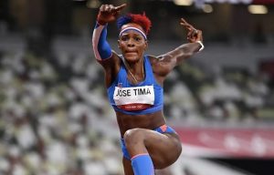 Dominicana José Tima por corona triple salto del Mundial Atletismo