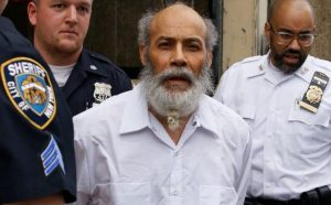 N. YORK: Piden retiren cargos contra bodeguero dominicano mató uno