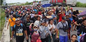 MEXICO: Hay dominicanos entre 4000 migrantes buscan llegar a EU
