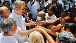 Presidente dominicano recorre hoy provincias San Juan y Azua