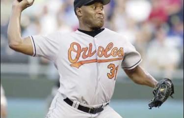 Eligen a José Mercedes para la inmortalidad del deporte de SPM imagen