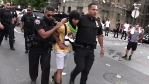 NUEVA YORK: Joven que disparó en desfile del Bronx es dominicano